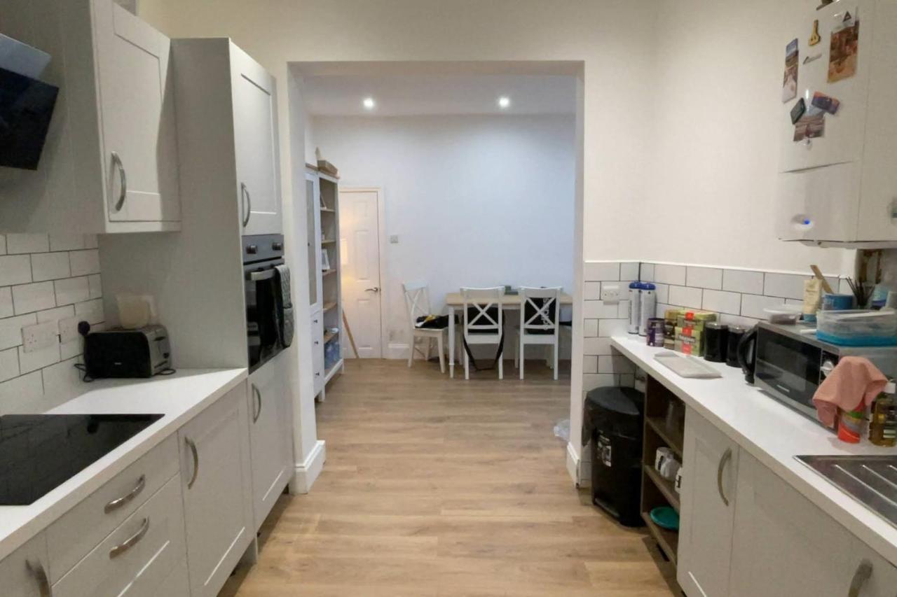 Family Home Copnor Портсмът Екстериор снимка