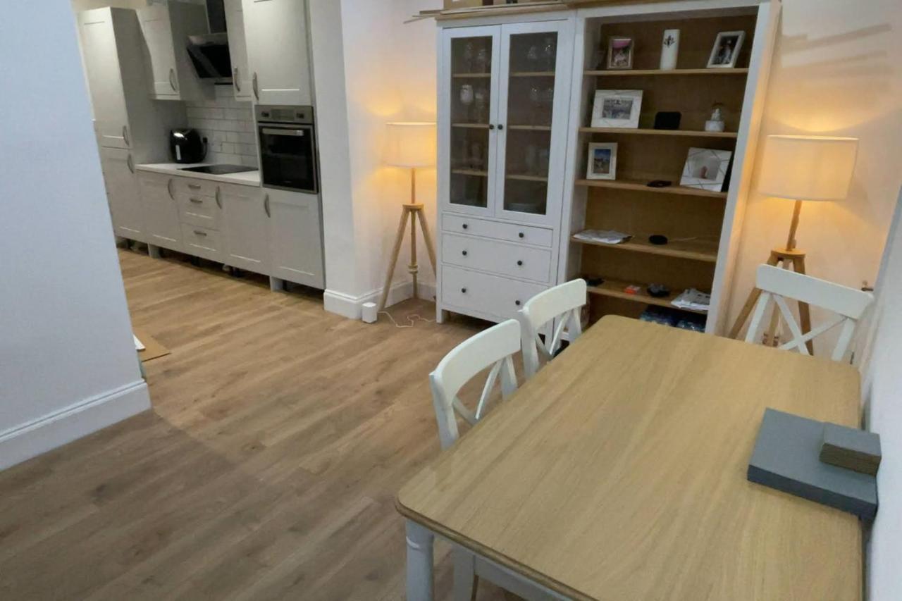 Family Home Copnor Портсмът Екстериор снимка